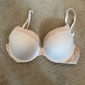 Victoria’s Secret Bra
